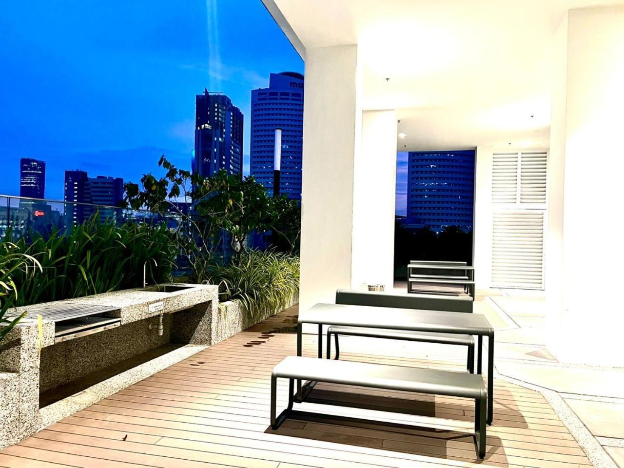 Apartemen Cozy & Stylish At Quill By Tasrifa *