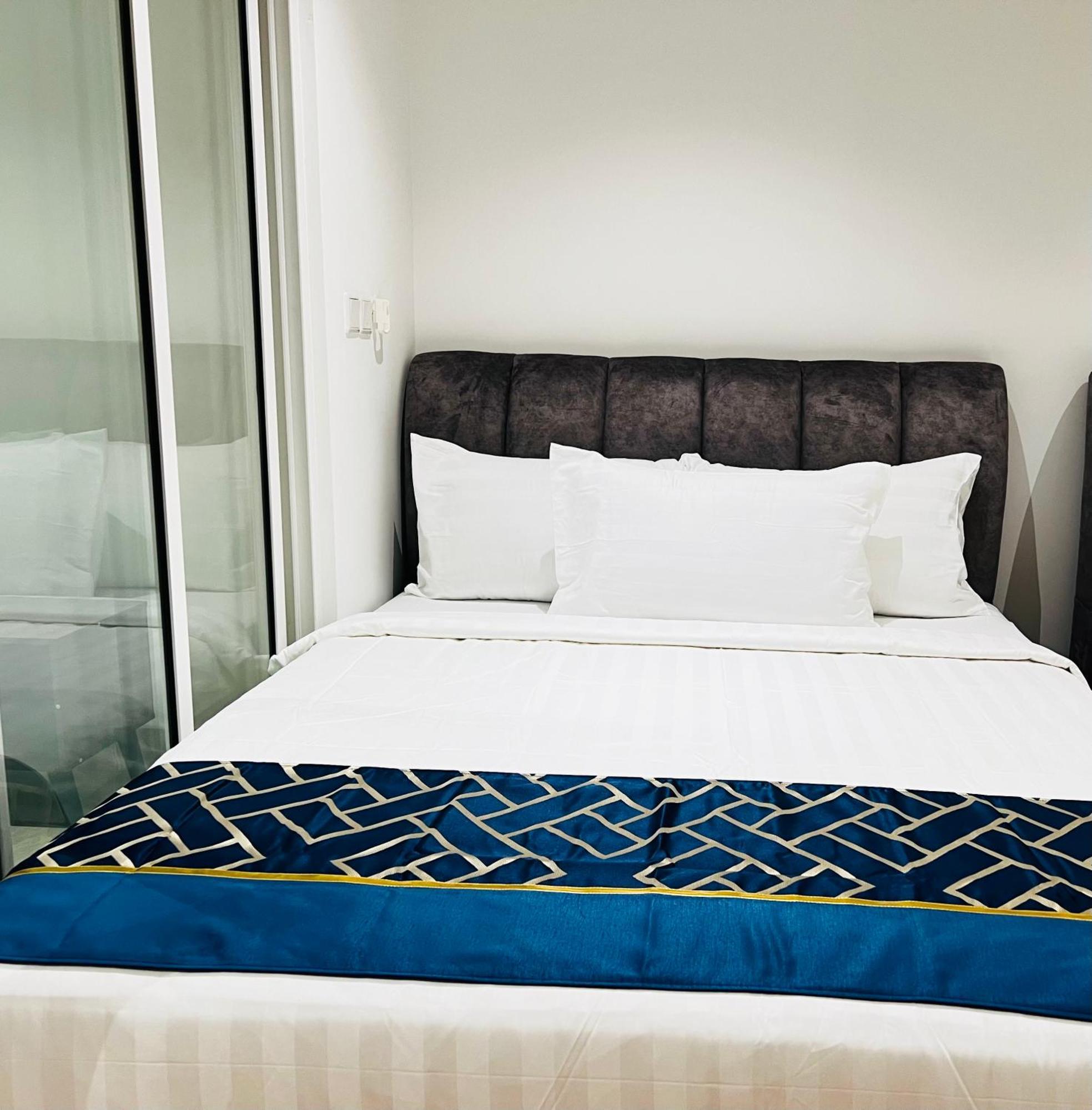 Cozy & Stylish At Quill By Tasrifa Apartemen *